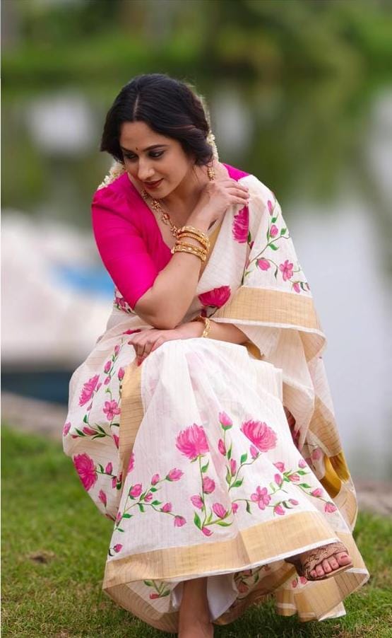 PALAK  JHUKA RAKHNA WALE PREMIUM LINEN COTTON SAREE