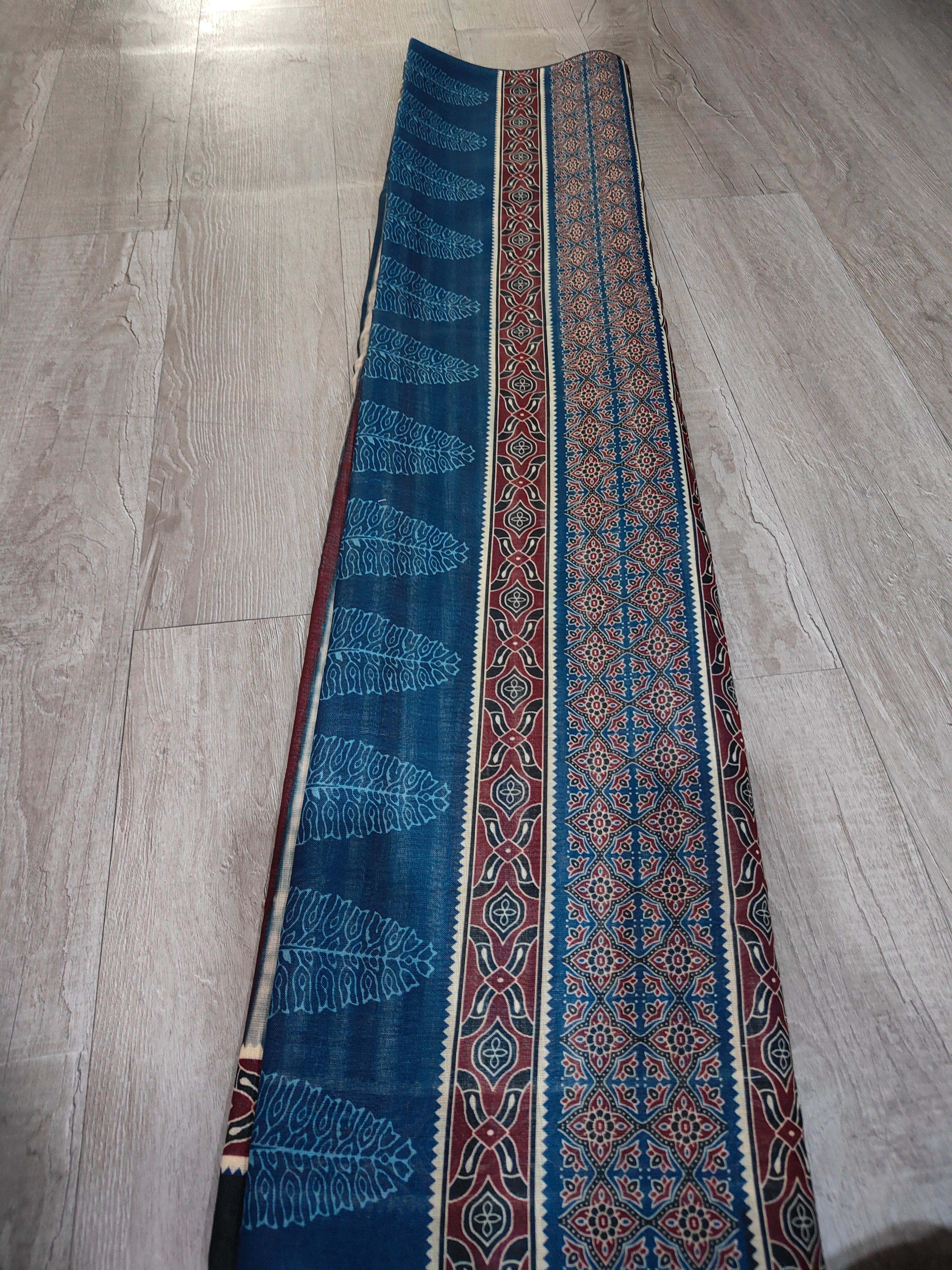 HOMEIS WIFEY WALE PREMIUM COTTON LINEN SAREE