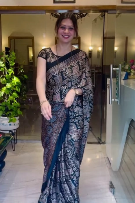 BADALO WALE  PREMIUM MODAL SILK SAREE